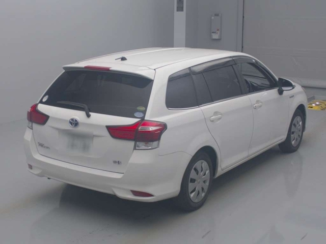 TOYOTA COROLLA FIELDER 2017