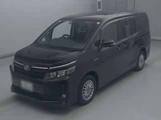 TOYOTA VOXY 2015