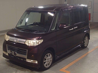 DAIHATSU TANTO 2010