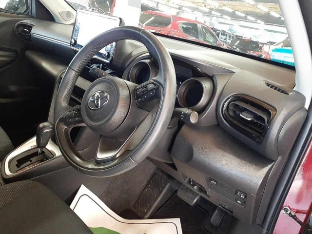 TOYOTA YARIS CROSS 2022