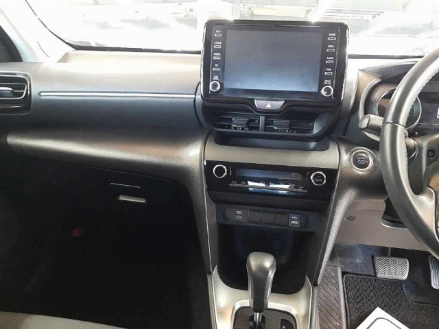 TOYOTA YARIS CROSS 2022