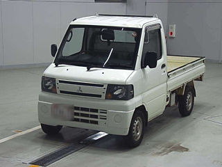 MITSUBISHI MINICAB TRUCK 2011
