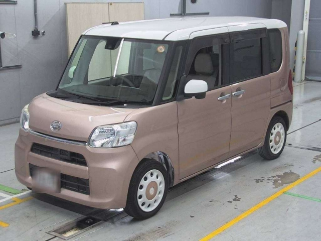 DAIHATSU TANTO 2016