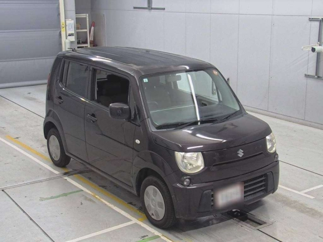 SUZUKI MRWAGON 2011