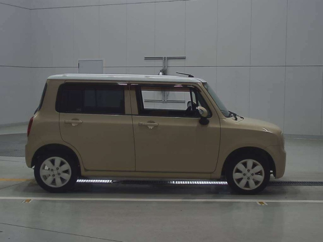 SUZUKI ALTO LAPIN 2011