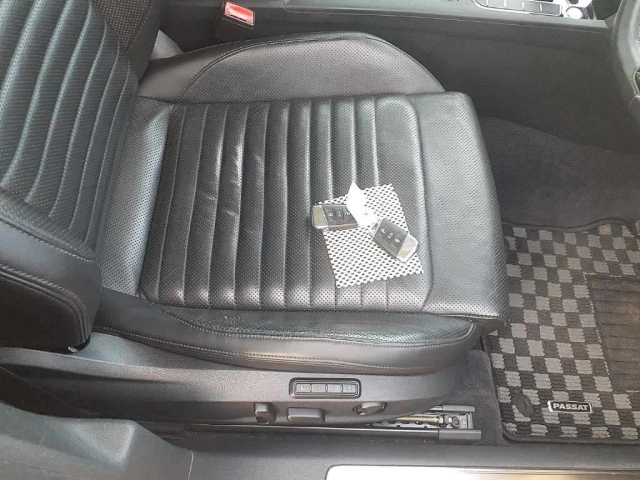 VOLKSWAGEN PASSAT VARIANT 2018