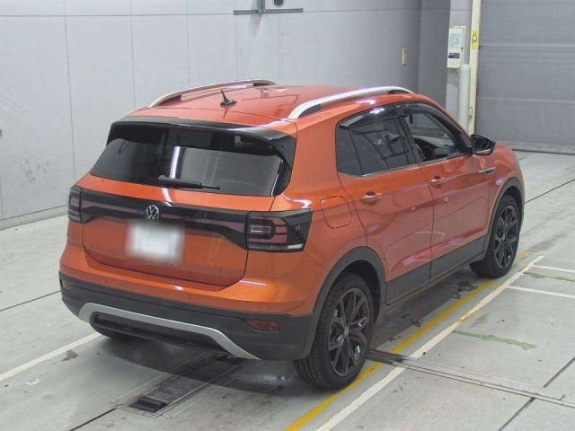 VOLKSWAGEN T-CROSS 2023