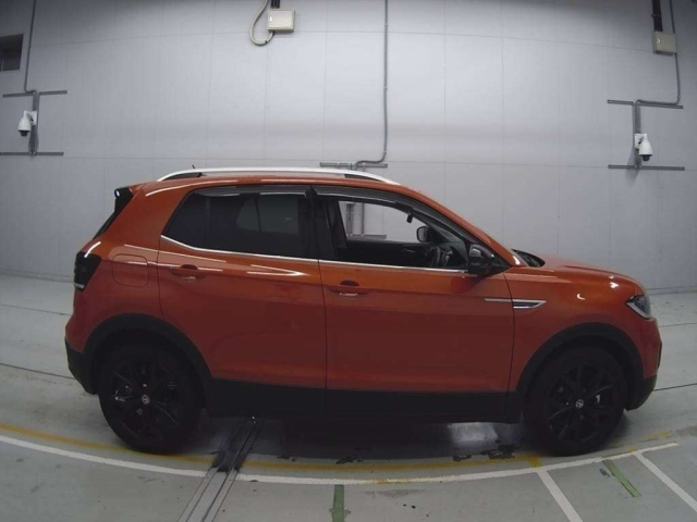 VOLKSWAGEN T-CROSS 2023