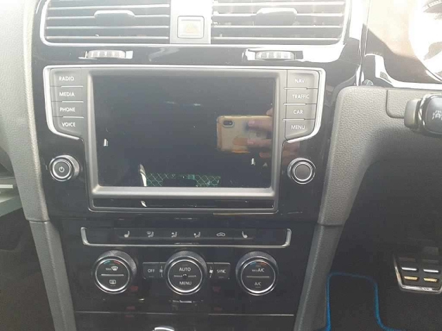 VOLKSWAGEN GOLF VARIANT 2017