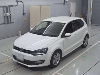VOLKSWAGEN POLO 2014