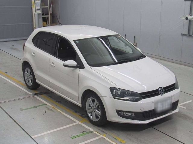 VOLKSWAGEN POLO 2014