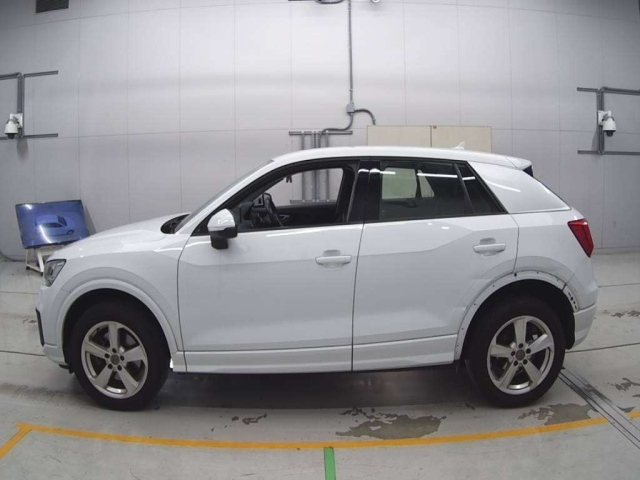 AUDI Q2 2018