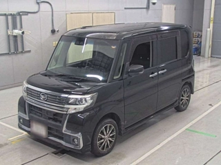 DAIHATSU TANTO 2018