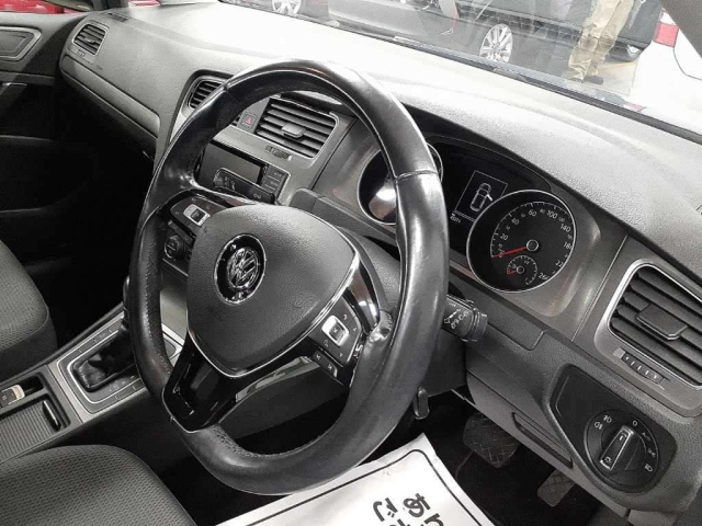 VOLKSWAGEN GOLF 2013