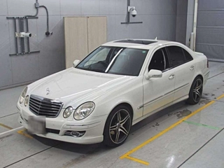 MERCEDES BENZ E CLASS 2009