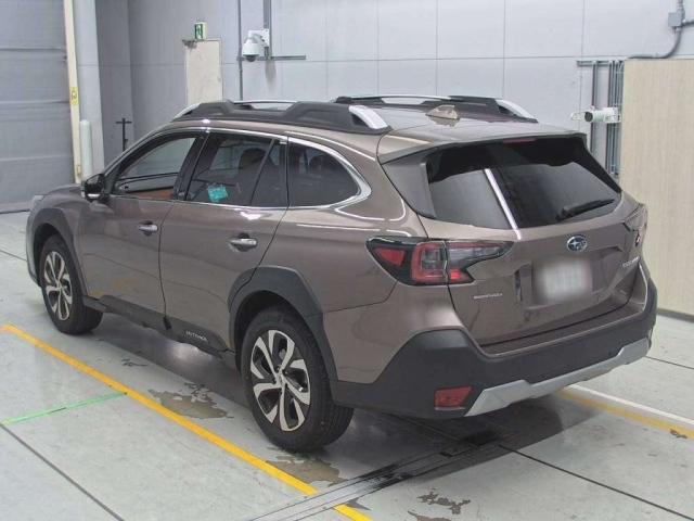 SUBARU LEGACY OUTBACK 2023