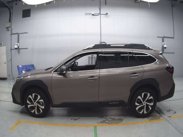 SUBARU LEGACY OUTBACK 2023