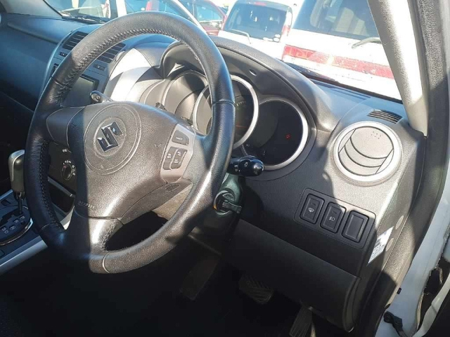 SUZUKI ESCUDO 2011