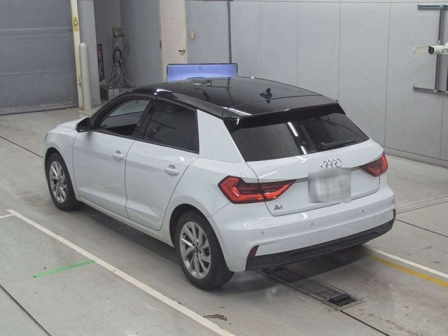 AUDI A1 2021