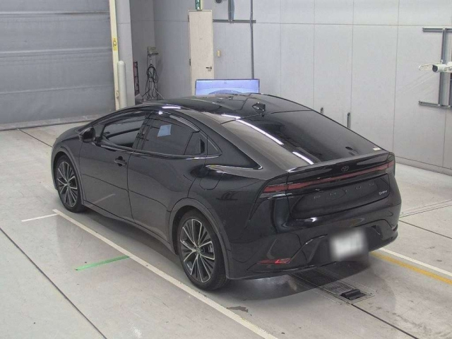 TOYOTA PRIUS 2023