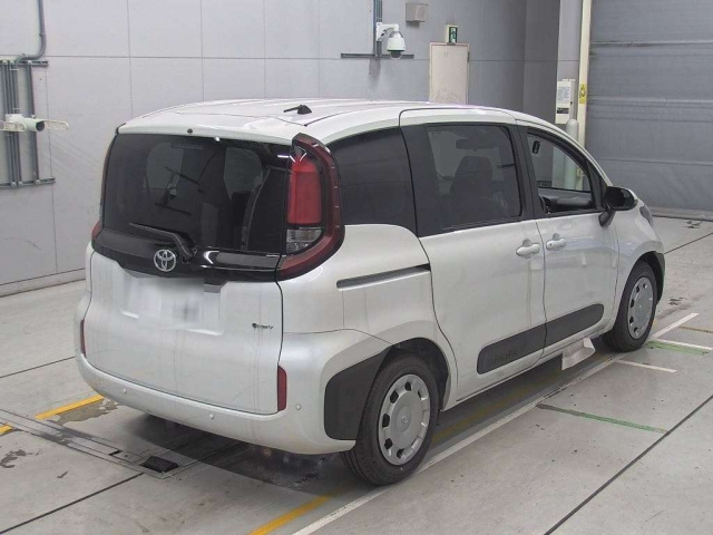 TOYOTA SIENTA 2025
