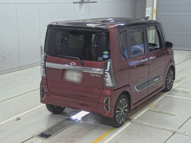 DAIHATSU TANTO 2020