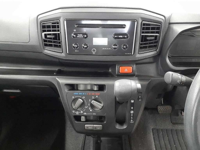 DAIHATSU MIRA E S 2018