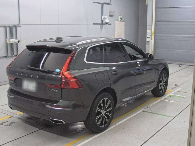 VOLVO XC60 2018
