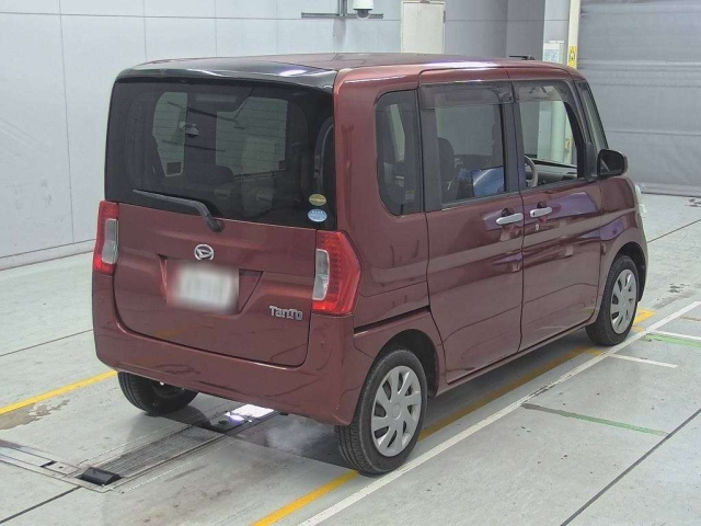 DAIHATSU TANTO 2016