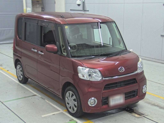 DAIHATSU TANTO 2016