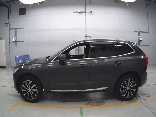 VOLVO XC60 2018