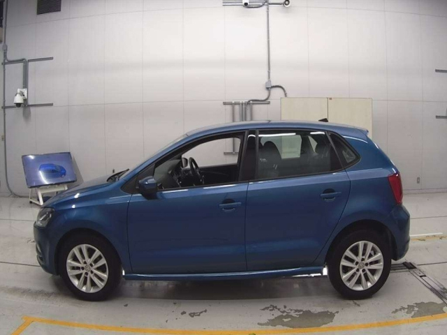 VOLKSWAGEN POLO 2017