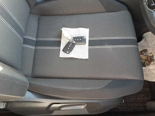 VOLKSWAGEN T-ROC 2020