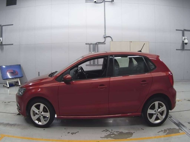 VOLKSWAGEN POLO 2017