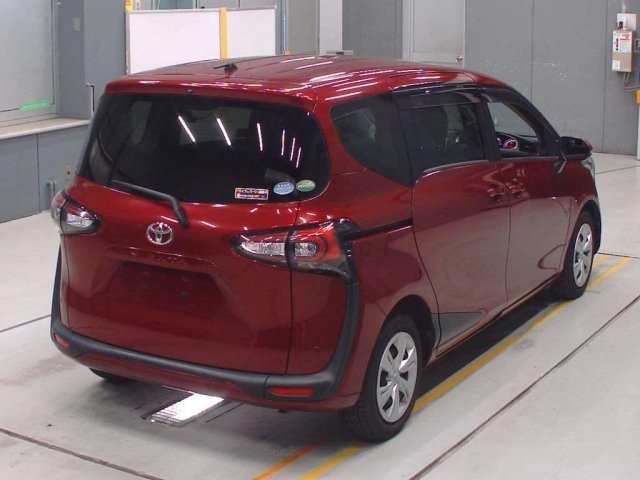 TOYOTA SIENTA 2020