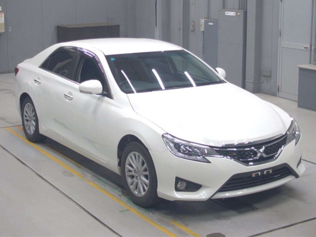 TOYOTA MARK X 2016