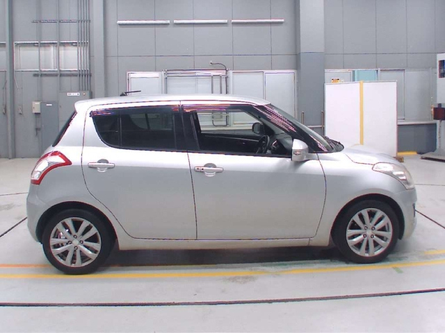SUZUKI SWIFT 2016