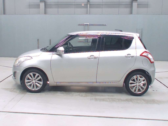 SUZUKI SWIFT 2016