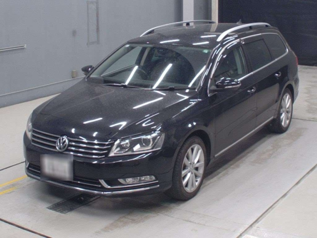 VOLKSWAGEN PASSAT VARIANT 2013