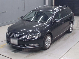 VOLKSWAGEN PASSAT VARIANT 2013