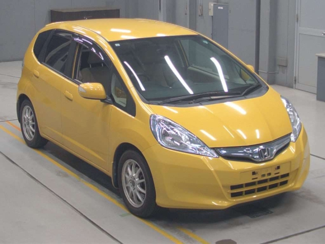 HONDA FIT 2011