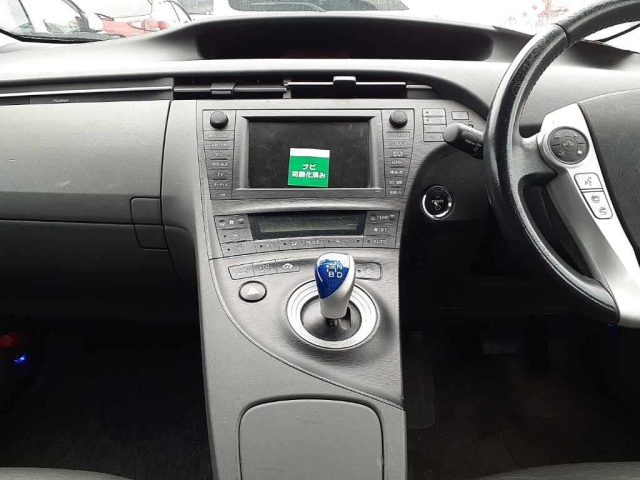 TOYOTA PRIUS 2010