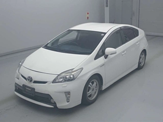 TOYOTA PRIUS 2012