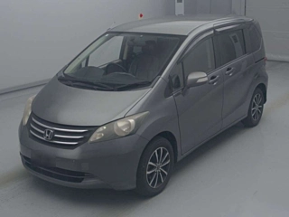 HONDA FREED 2009