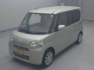 DAIHATSU TANTO 2012