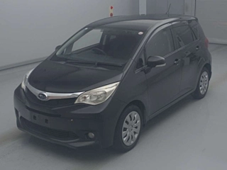 SUBARU TREZIA 2010