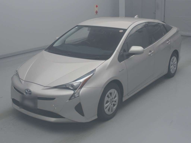 TOYOTA PRIUS 2017