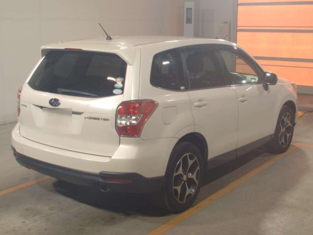 SUBARU FORESTER 2013