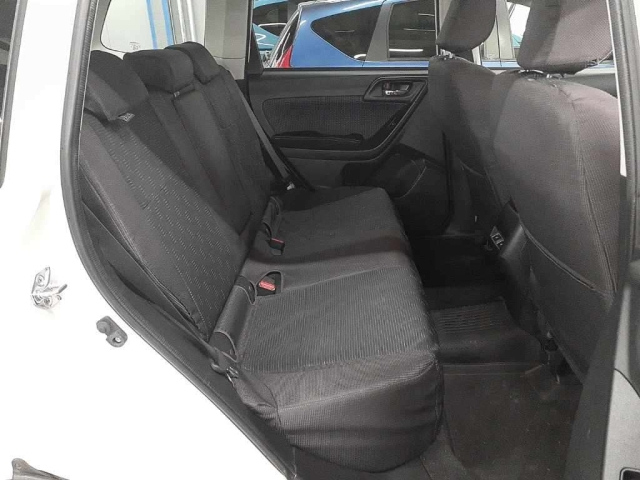 SUBARU FORESTER 2016