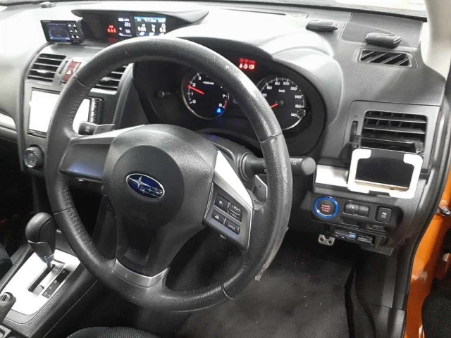 SUBARU XV 2014